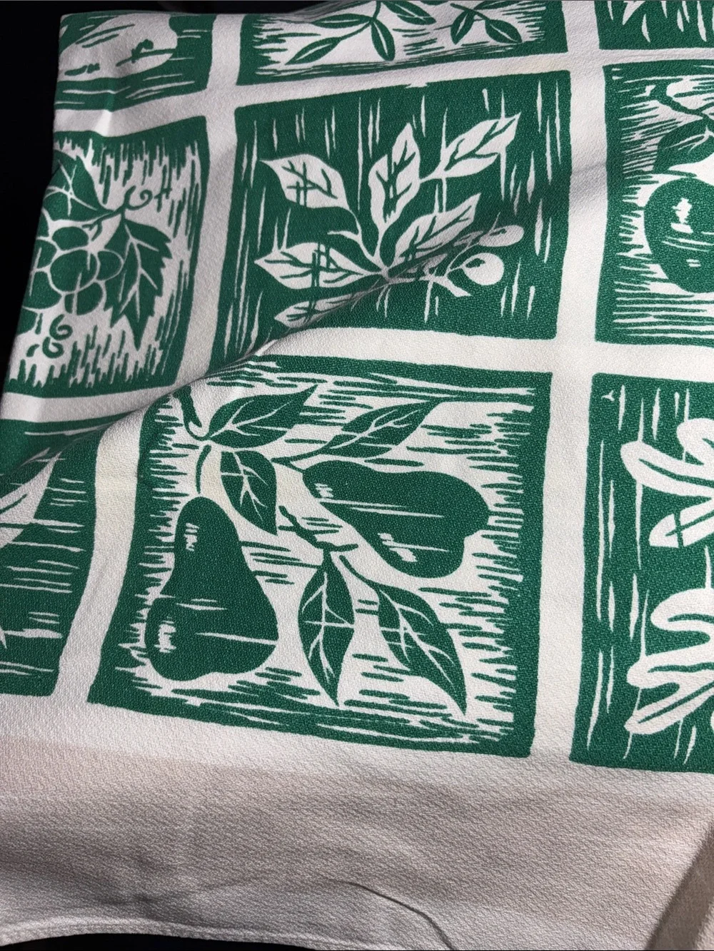Vintage barkcloth Green and White Fruit Block Print table‎ cloth 52 x 63 B20